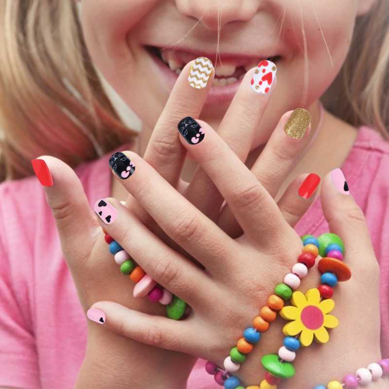 Модные дизайны ногтей для маникюра у девушек-подростков. фото 2020