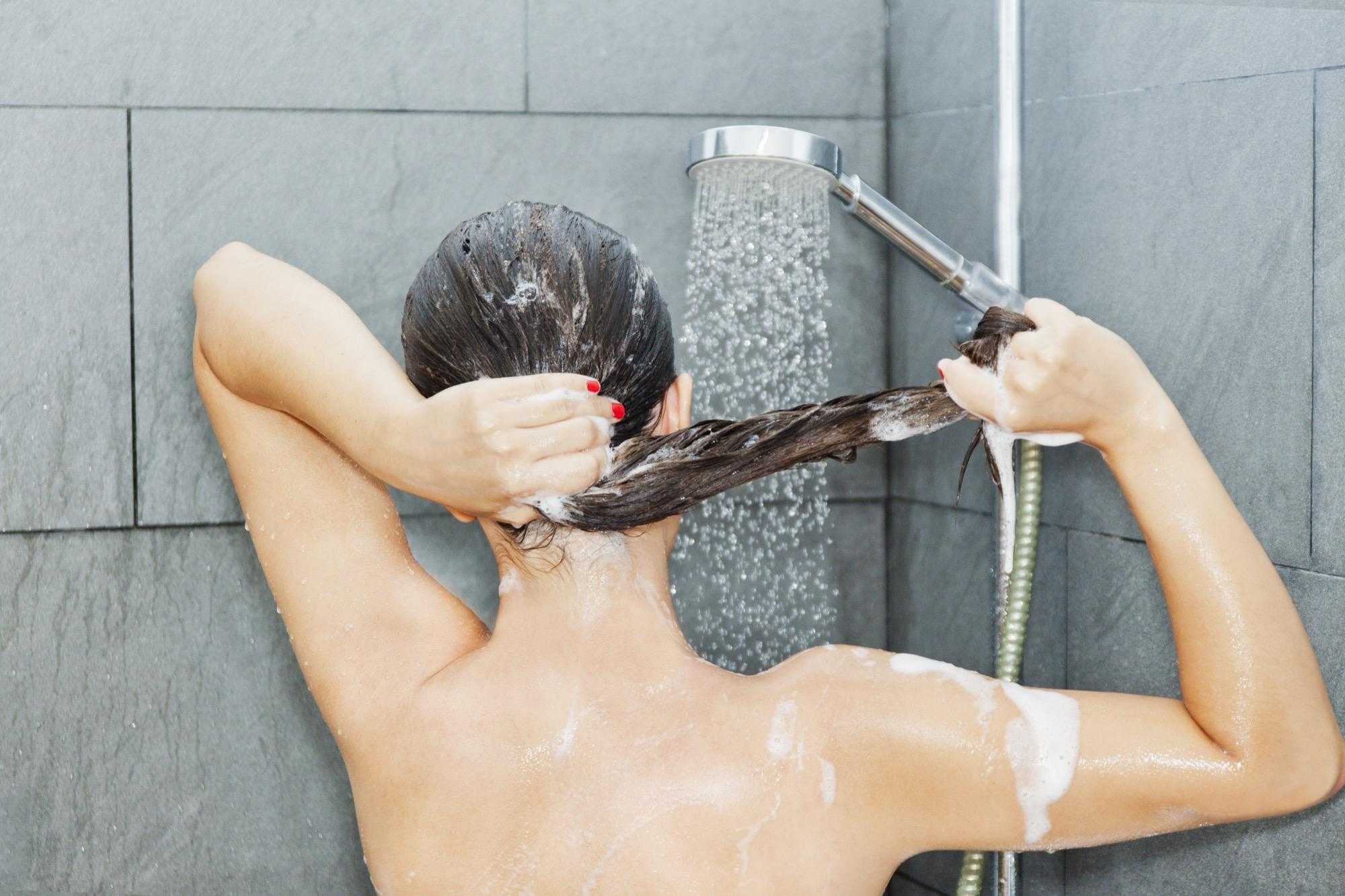 Как правильно мыть голову после окрашивания, чтобы сохранить цвет
