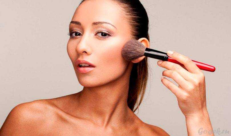 Сухая кожа и макияж: как справиться с несовершенствами сухой кожи