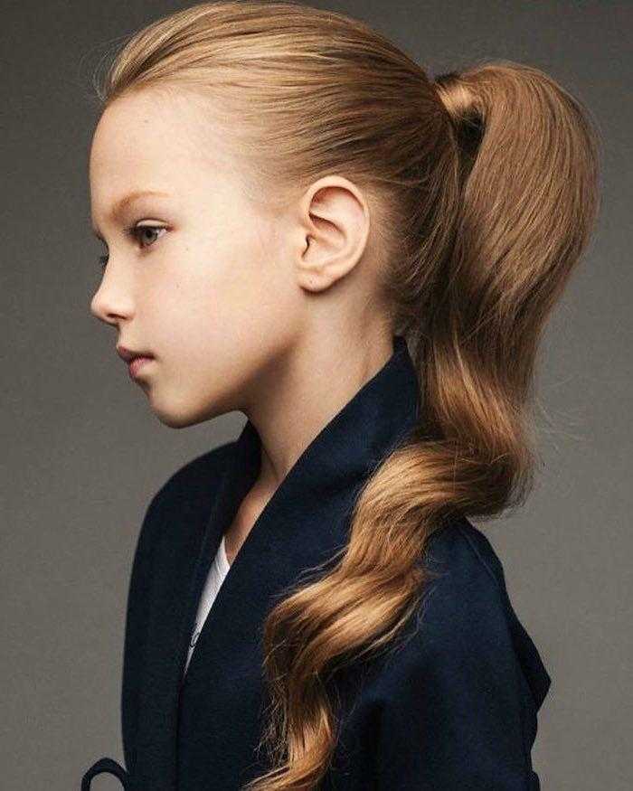 Прически для девочек на праздник 2020-2021. праздничные прически на короткие, средние и длинные волосы | volosomanjaki.com