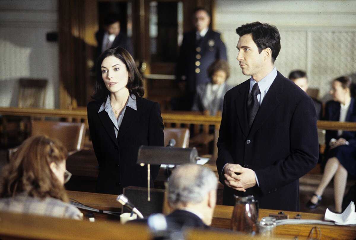 12 лучших сериалов о юристах