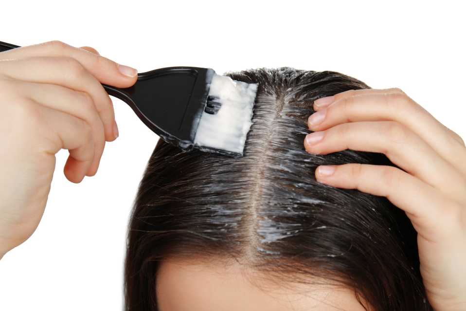 Уход за жирными волосами: 10 средств от жирности волос (рейтинг)