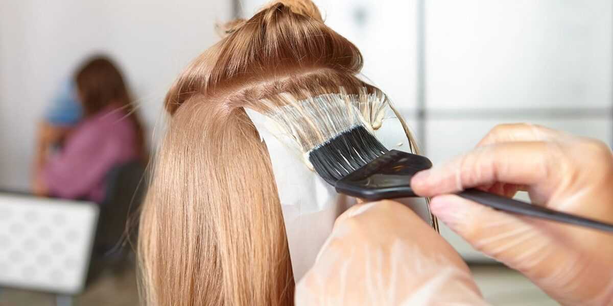 Смывать или не смывать: как правильно и безопасно смыть краску с волос?