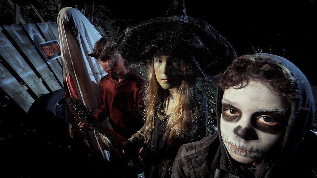 7 идеальных фильмов ужасов для хэллоуина. ридус