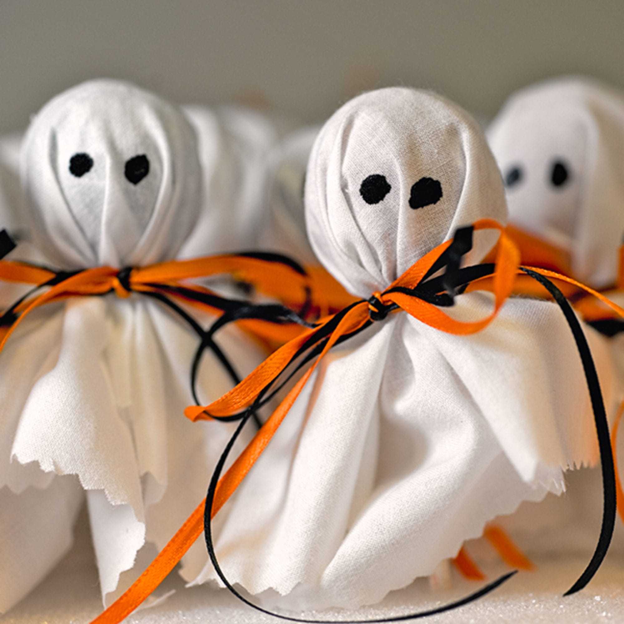 Как подготовиться к хэллоуину: лучшие образы «нечисти» из инстаграма | практика