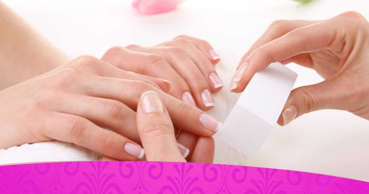 В настоящее время в  косметических салонах красоты начали использовать процедуру глянцевания ногтей Что же это такое и для чего оно нужно Давайте рассмотрим